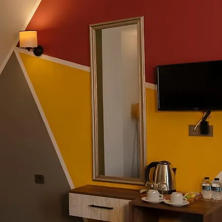 Galata By Boss & 4*